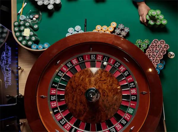 Roulette table